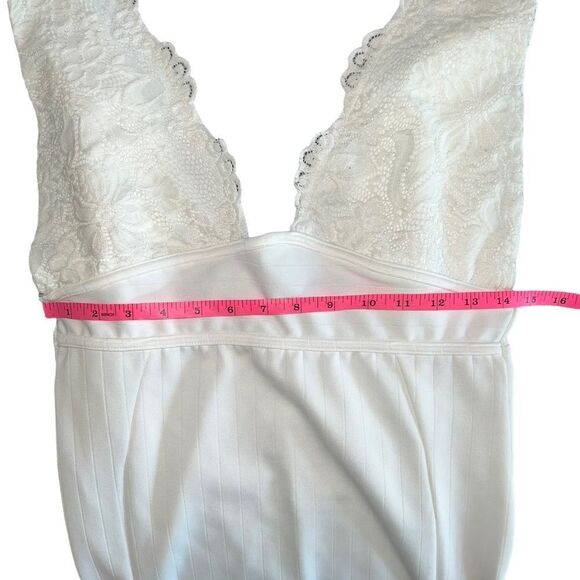 ASOS Plunge V Neck Lace Flounce Midi Dress  NWT - Picture 9 of 14